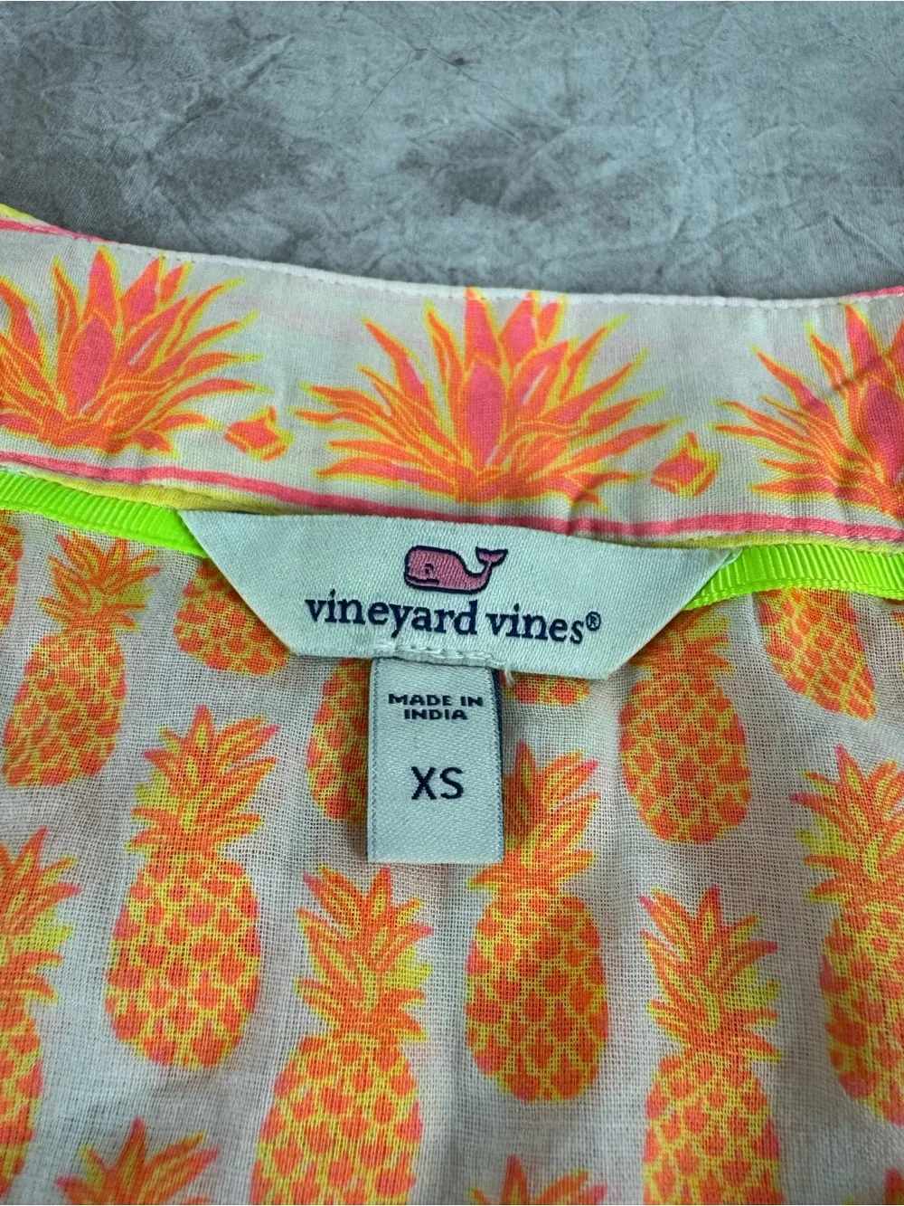 Vineyard Vines Orange Pineapple Print V-Neck Tank Xanax - Picture 5 of 6